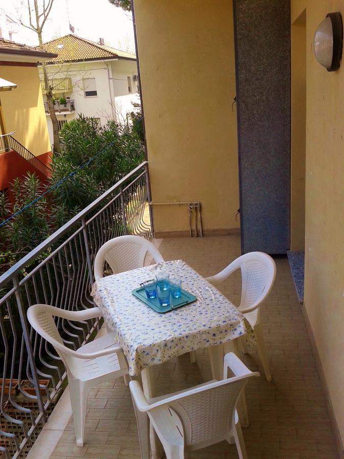 Residence Monaco Appartamenti Rimini Exterior foto